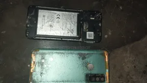 টেকনো ক্যামন ১৭ ১২৮ জিবি ব্লু