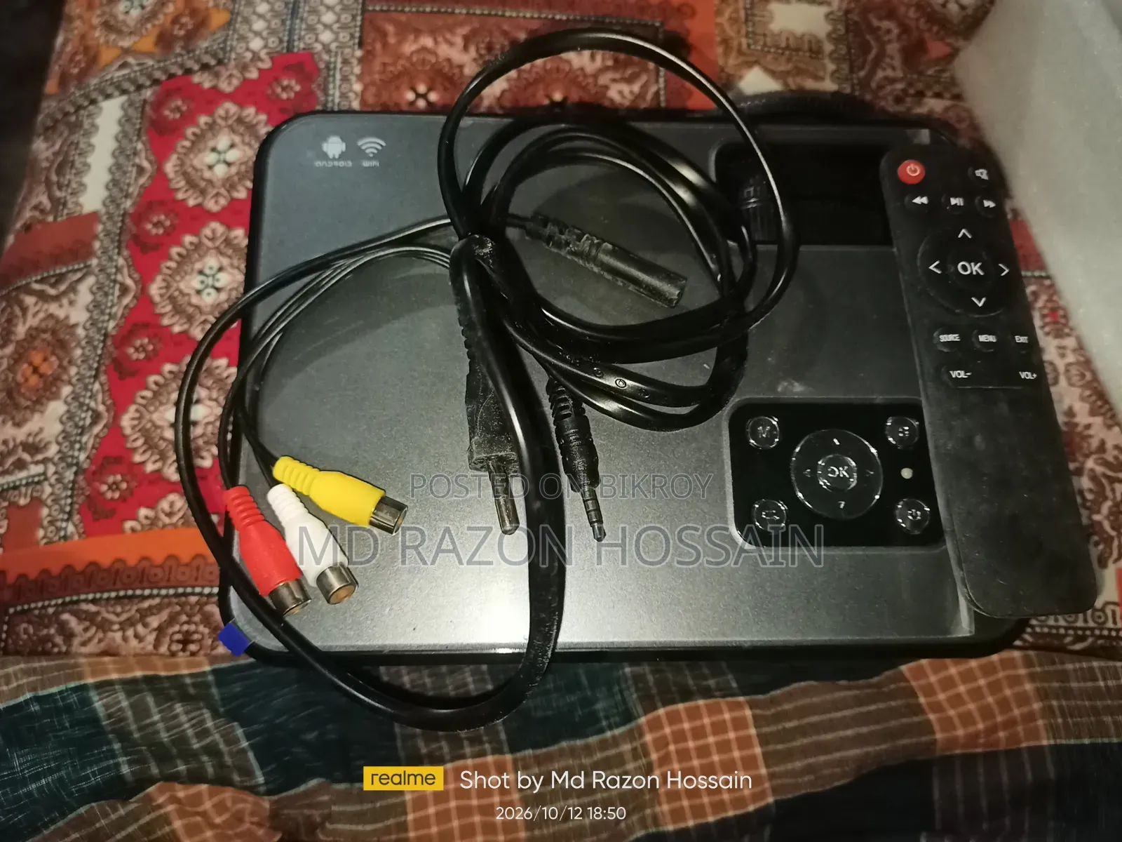 Cheerlux C9 Android Projector