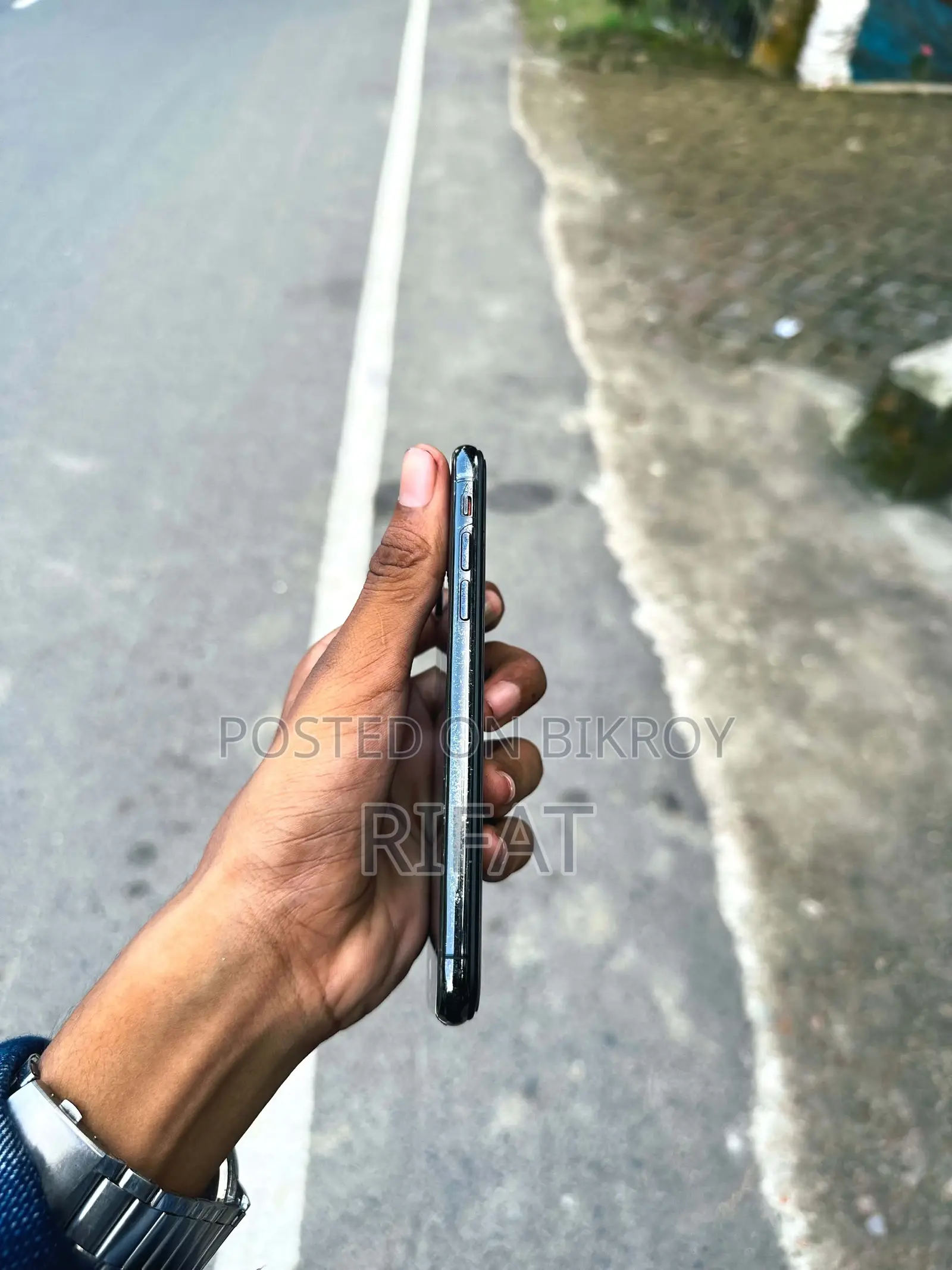 অ্যাপল আইফোন এক্স ৬৪ জিবি ব্ল্যাক
