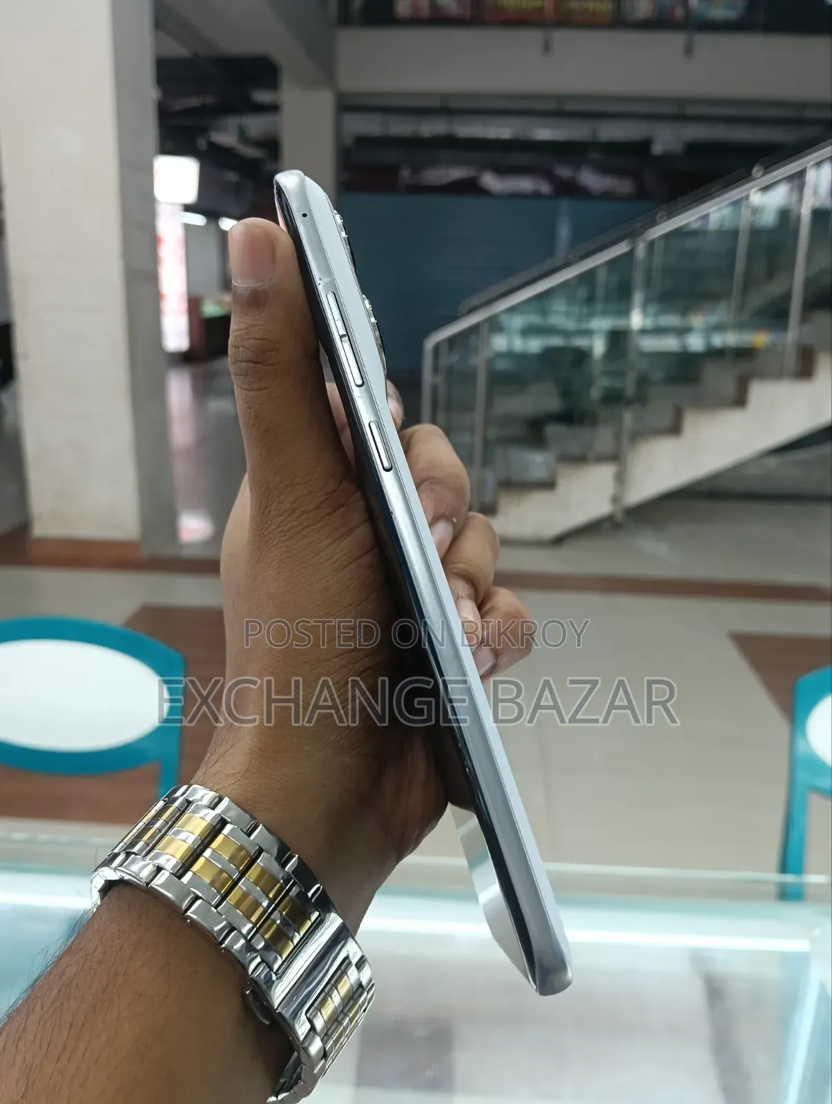 মটোরোলা এজ ৭০ ফিউশন ২৫৬ জিবি সিলভার