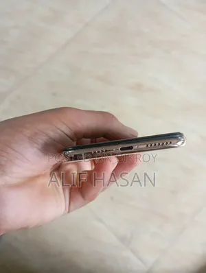 Apple iPhone XS 64 GB White