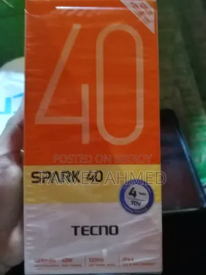 Tecno Spark 40 128 GB Silver