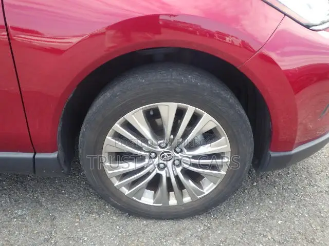 Toyota Harrier 2.5 Hybrid 2021 Maroon