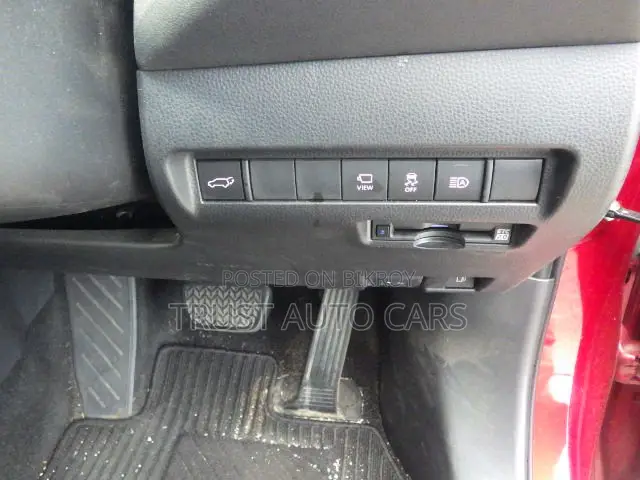 Toyota Harrier 2.5 Hybrid 2021 Maroon