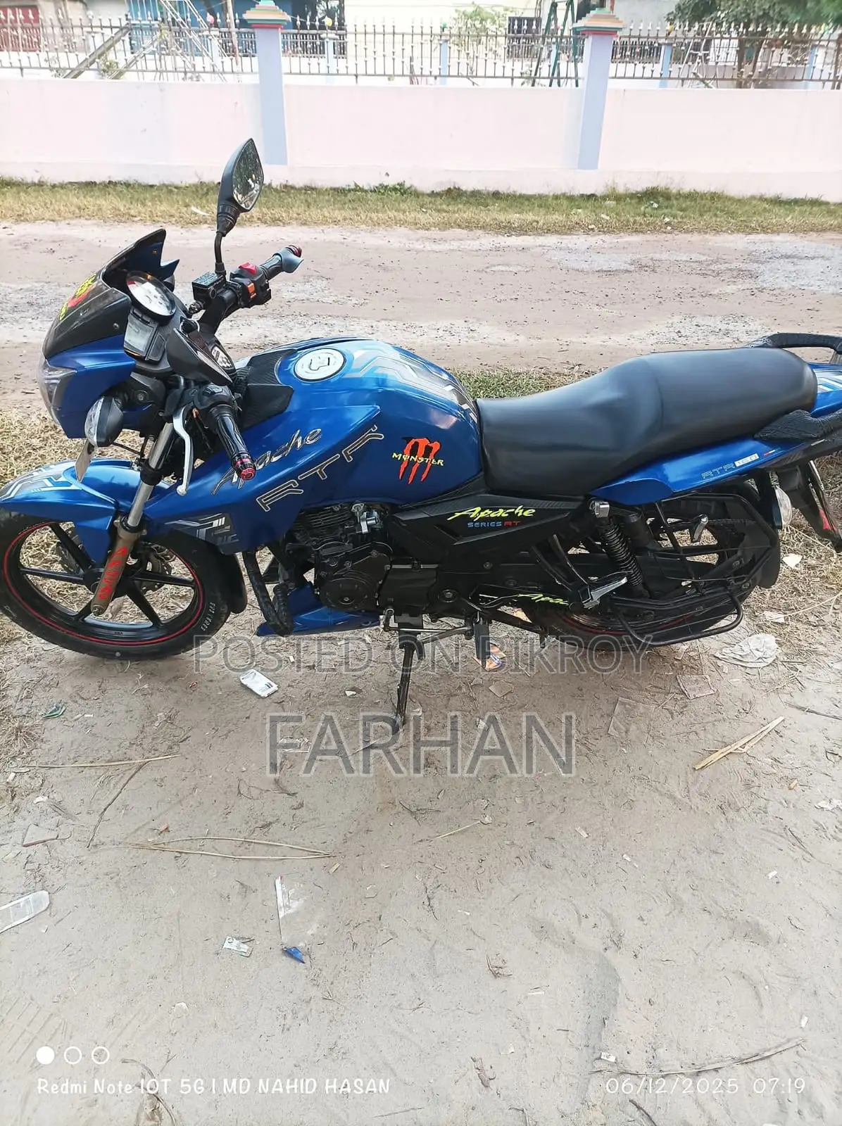 TVS Apache RTR 160 2V 2018 Blue
