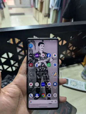 শার্প একোয়োস আর৬ ১২৮ জিবি ব্ল্যাক