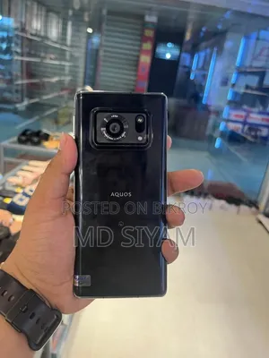 Sharp Aquos R6 128 GB Black