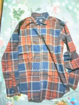 Bought new and never worn, feel free to take it. Bought for