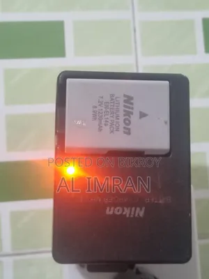 Nikon DSLR Camera Charger+2 Battery
