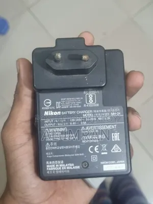 Nikon DSLR Camera Charger+2 Battery