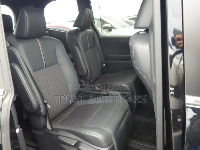 Toyota Noah 2023 Black