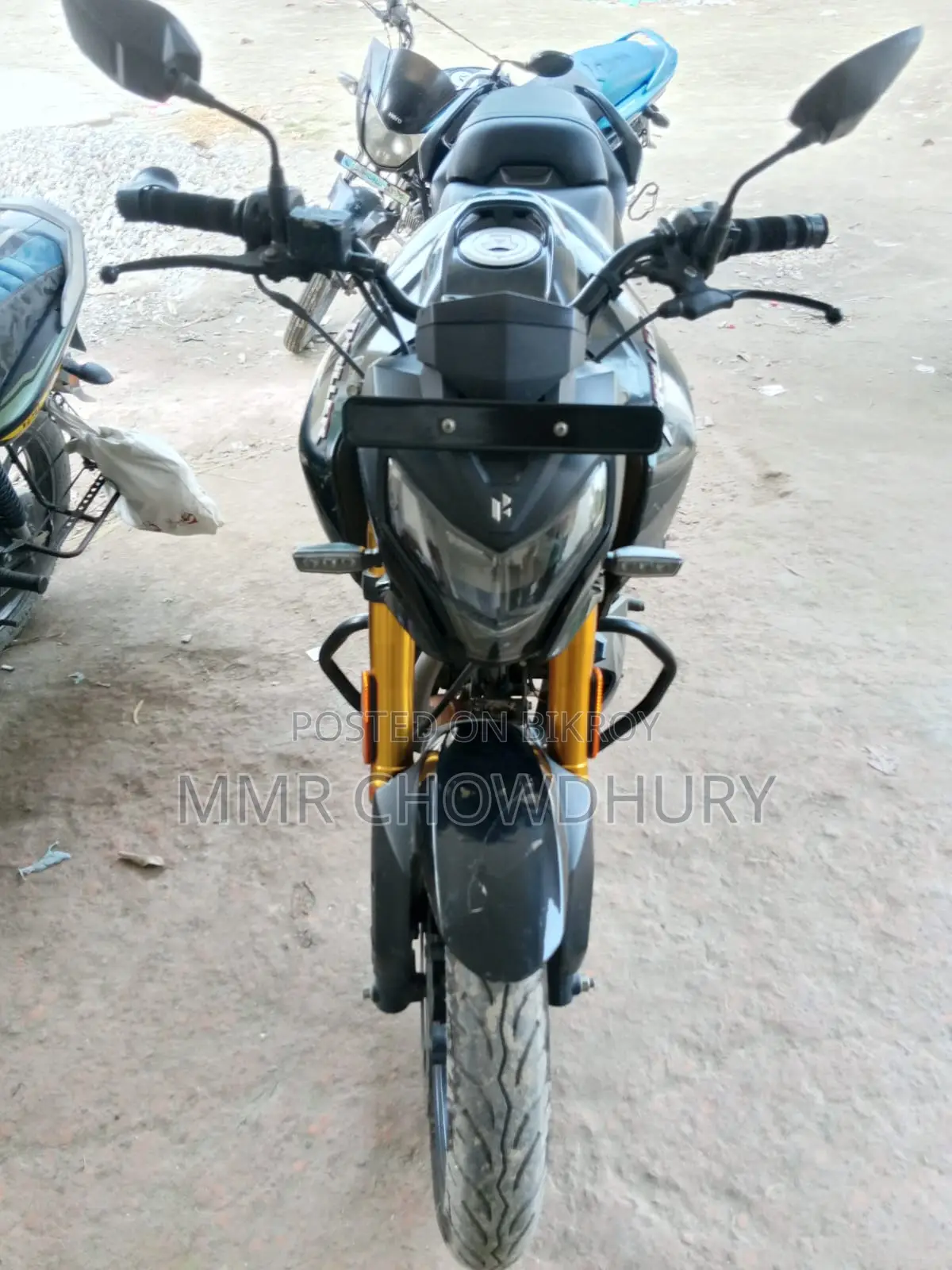হিরো থ্রিলার ১৬০আর ৪ভি ২০২৫ ব্ল্যাক