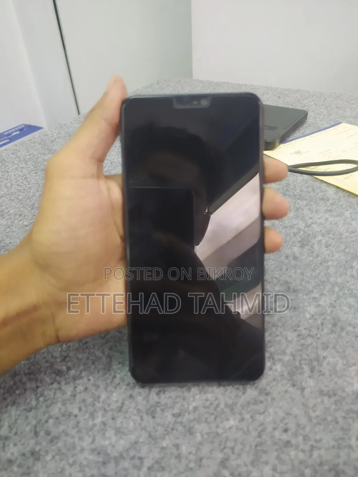 Vivo V9 64 GB Black