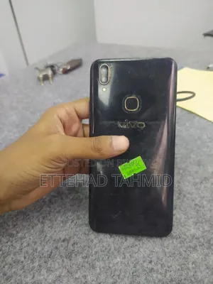 Vivo V9 64 GB Black