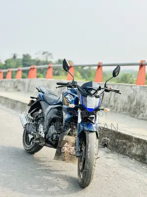 যমাহা এফজেডএস ভি২ ২০২০ নীল