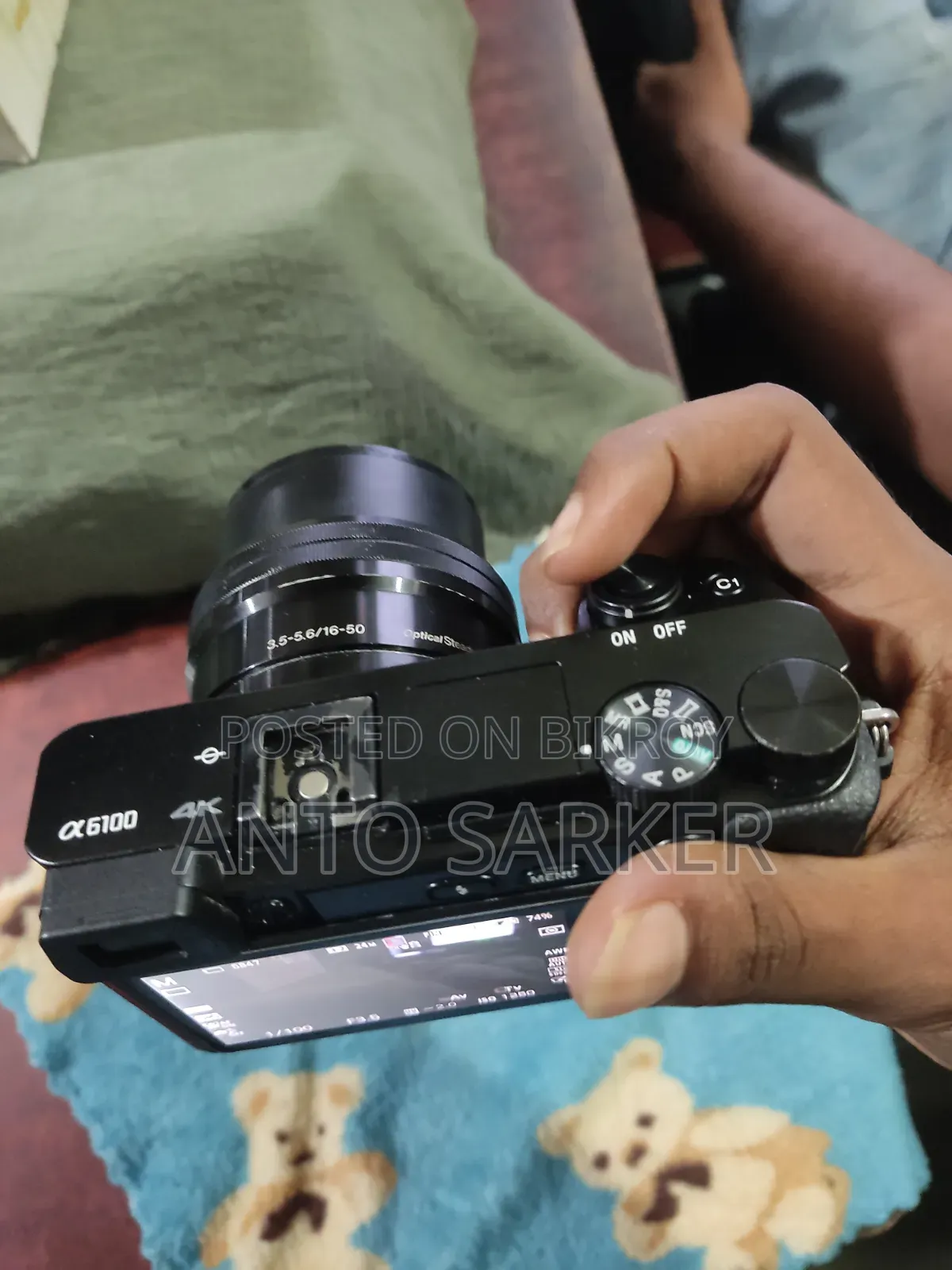 Sony Alpha 6100