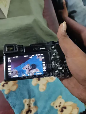 Sony Alpha 6100