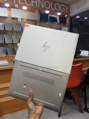 Laptop HP EliteBook 865 G9 8GB AMD Ryzen 5 SSD 256GB