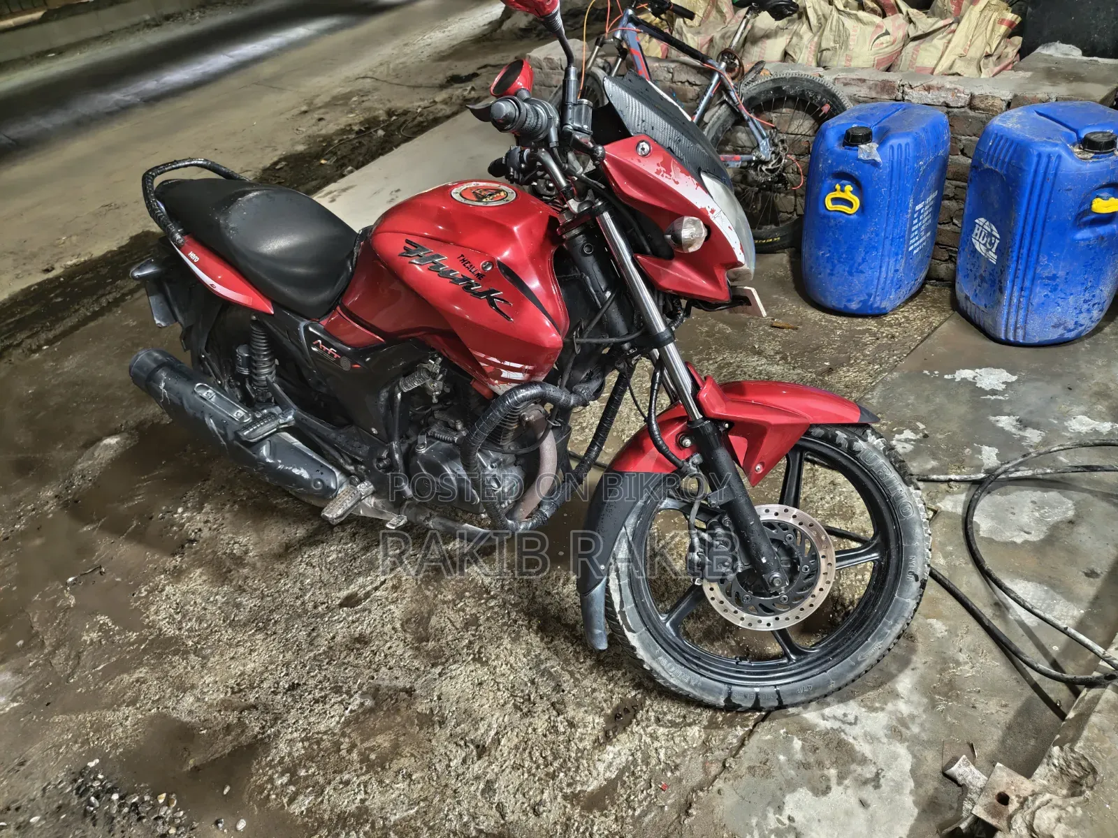 হিরো হাংক ২০১৮ লাল