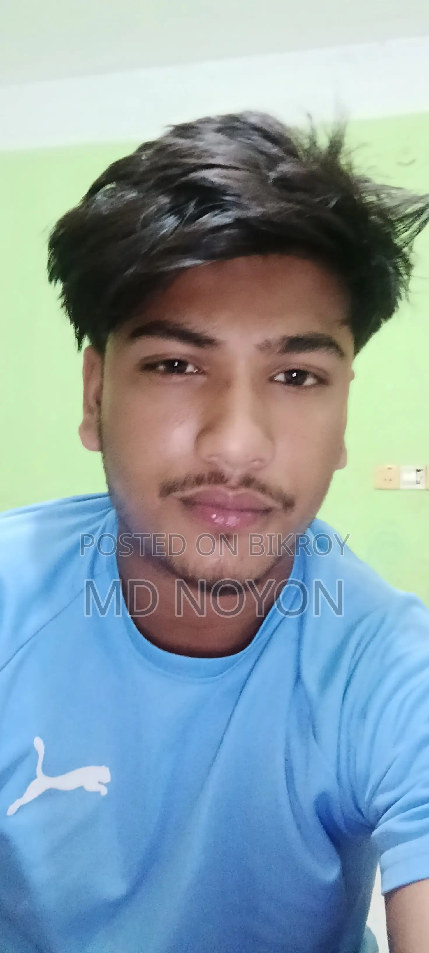 Receptionist