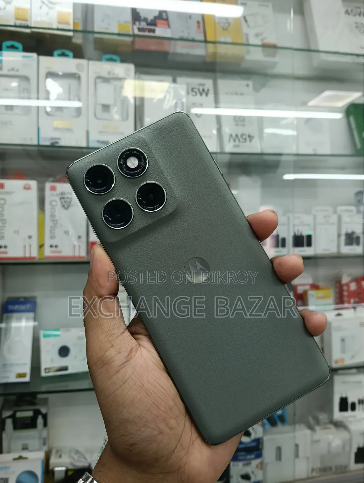 মোটরোলার এজ ৬০ প্রো ২৫৬ জিবি সিলভার