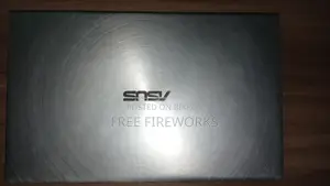 Laptop Asus Zenbook 14 8GB Intel Core i7 SSD 512GB