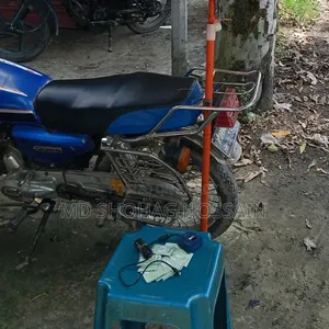 সুজুকি বাইক ২০১৮ নীল