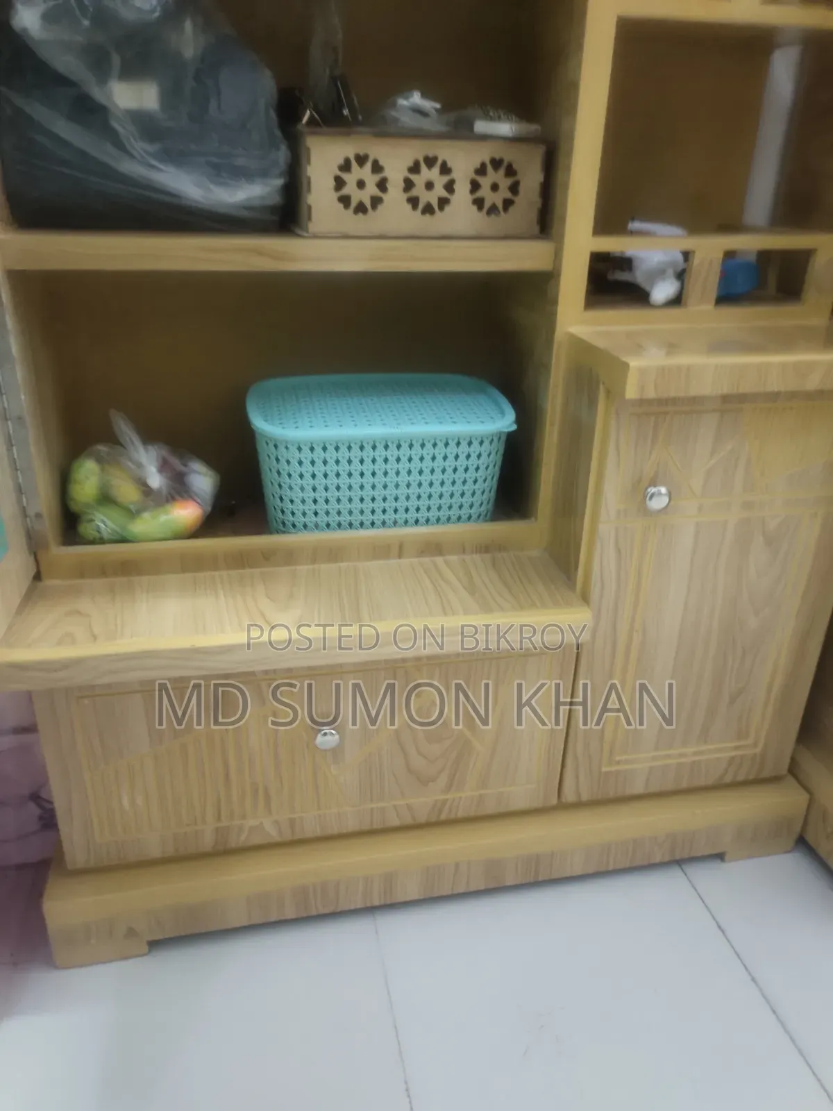 ড্রেসিং টেবিল বিক্রি করতে চাই