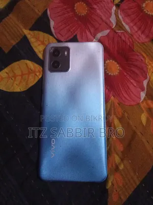 Vivo Y15s 32 GB