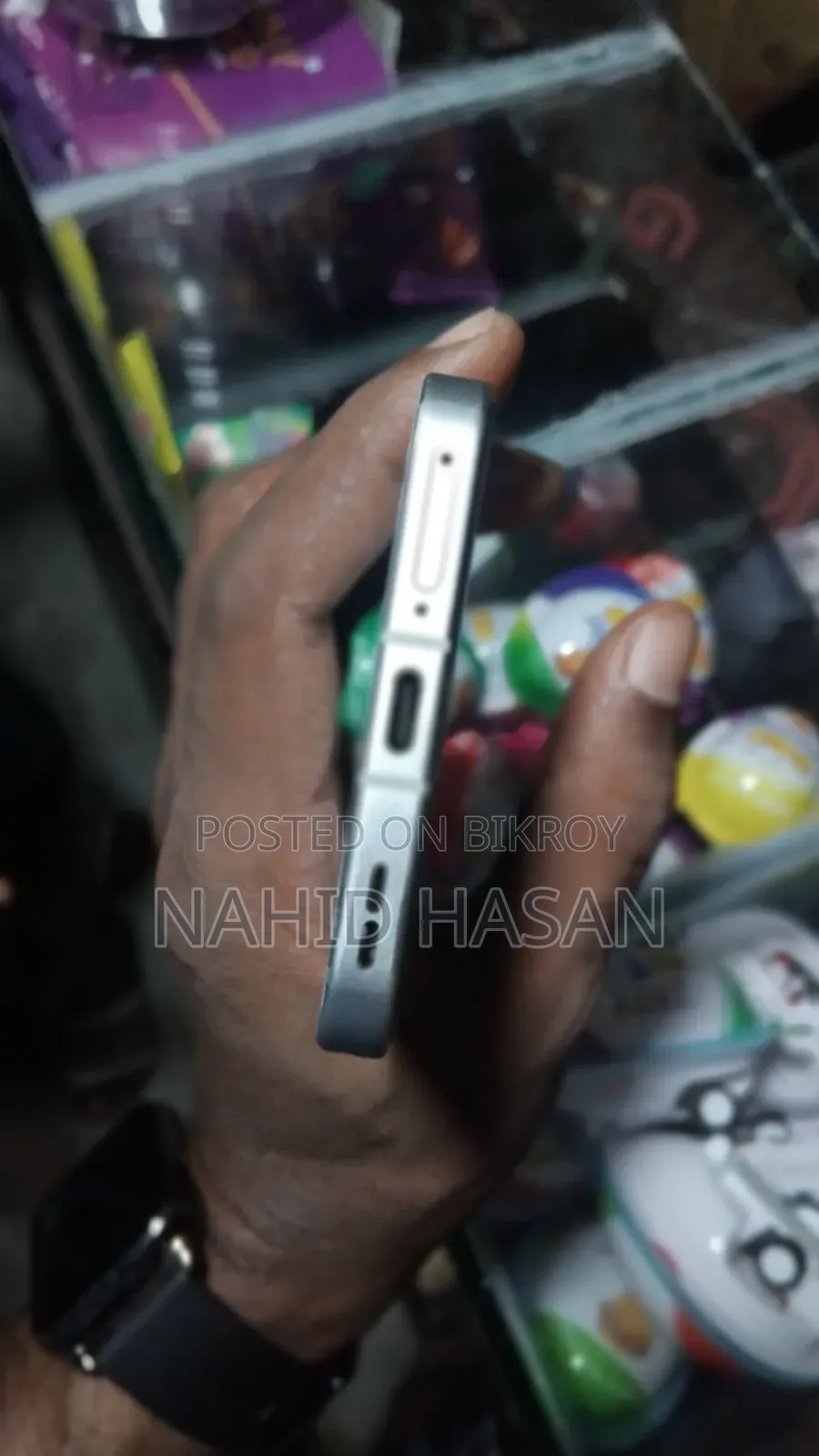 অপ্পো রেনো১৩ ৫জি ২৫৬ জিবি হোয়াইট
