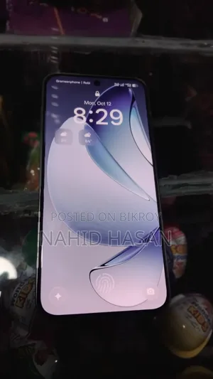 অপ্পো রেনো১৩ ৫জি ২৫৬ জিবি হোয়াইট
