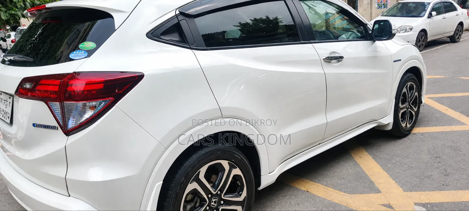 Honda Vezel 1.5 Hybrid Four-Wheel Drive 2014 Pearl