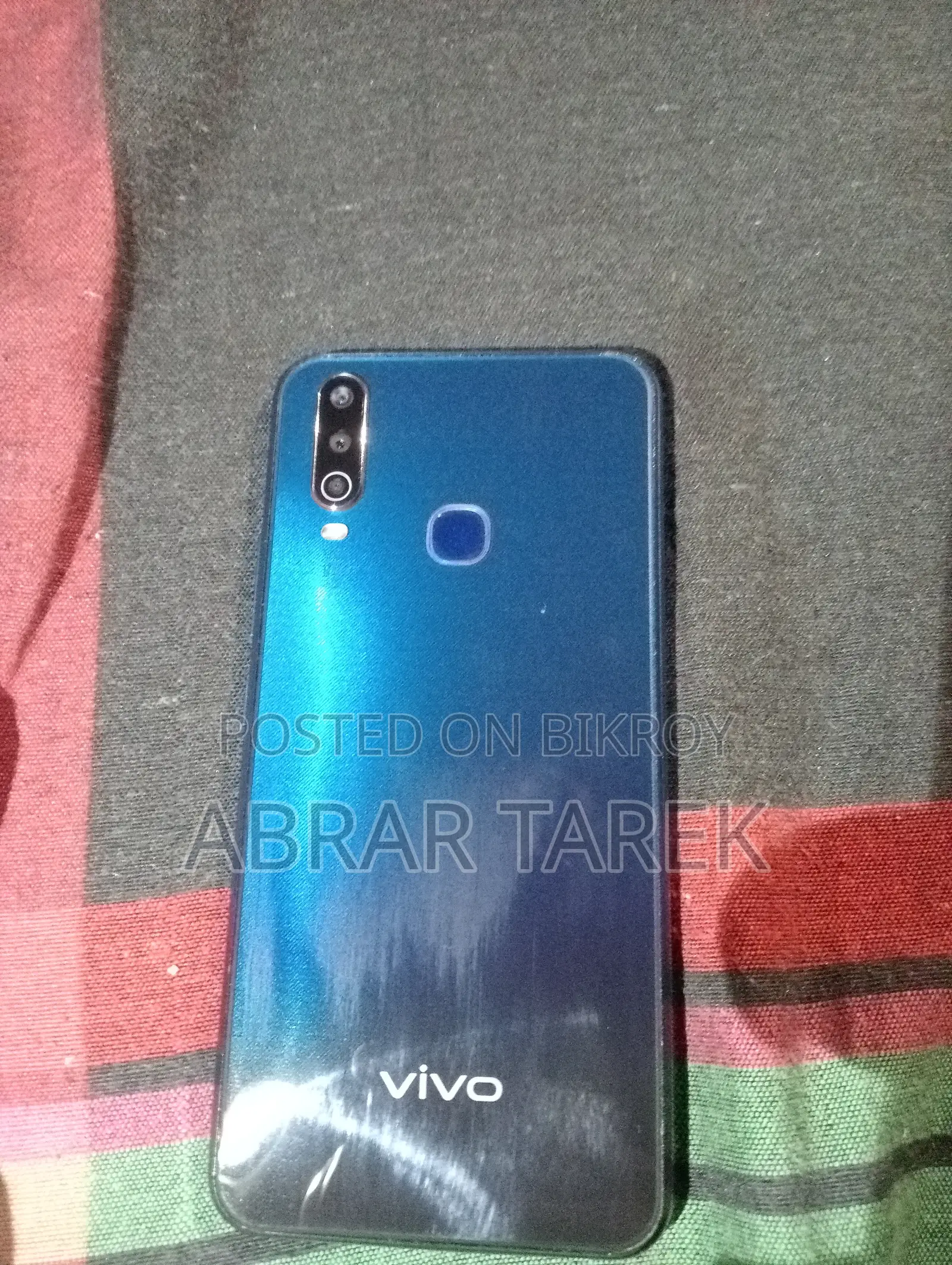 Vivo Y12 64 GB Blue