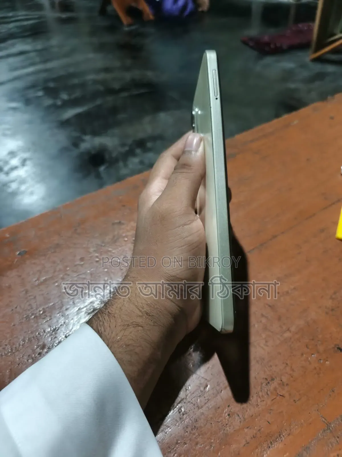 Itel S25 128 GB White