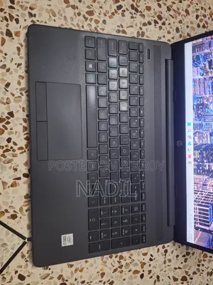Laptop HP 250 G8 8GB Intel Core i3 SSD 128GB