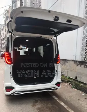 Toyota Noah 2023 Pearl