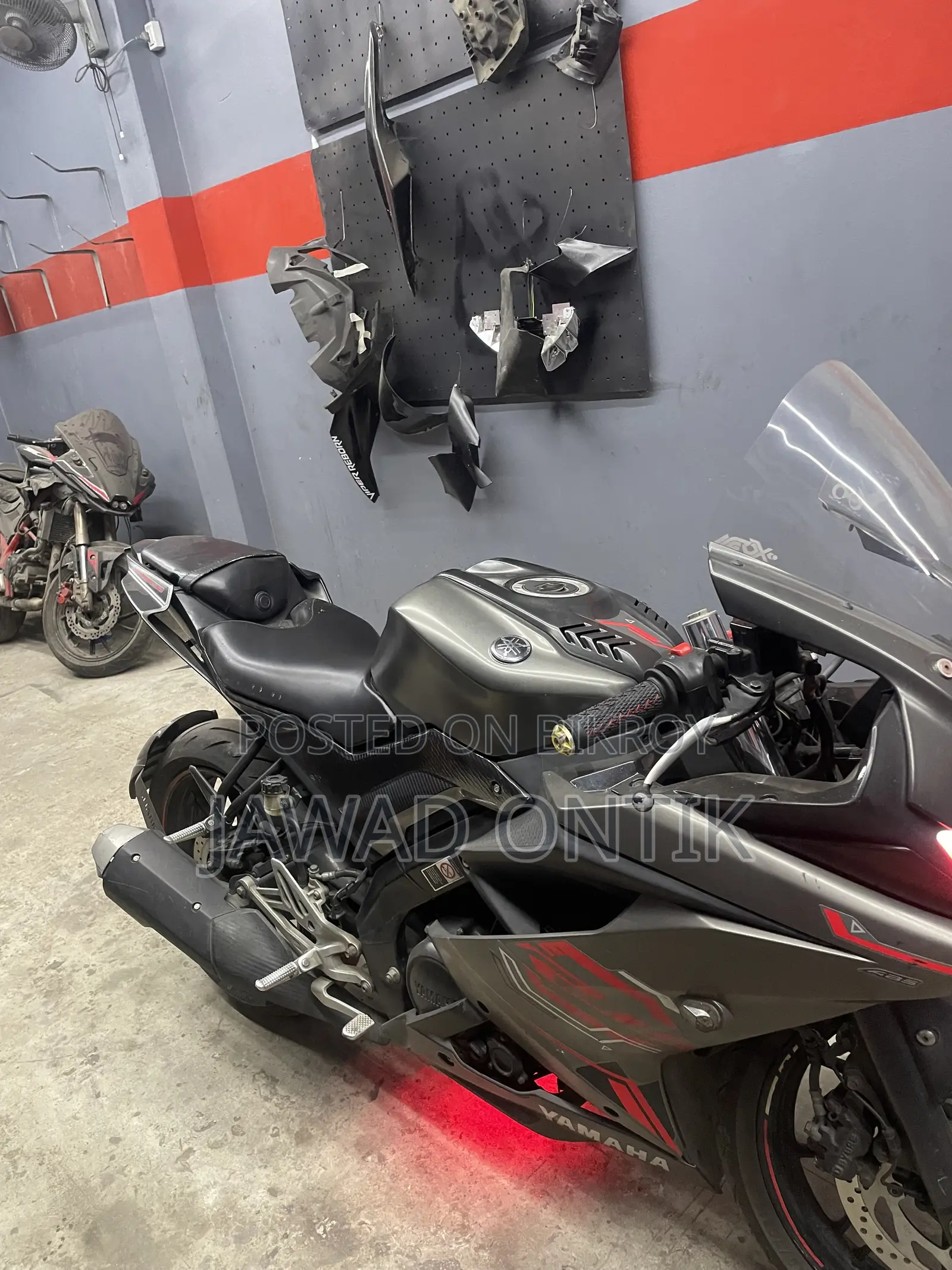 Yamaha R15 V3 2021 Gray