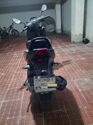 Aprilia SR 2018 Silver