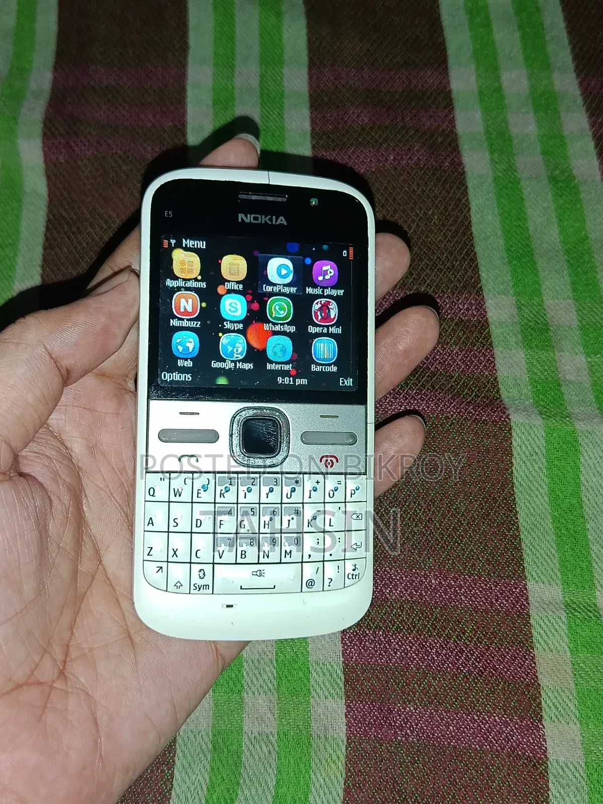 Nokia E5 White