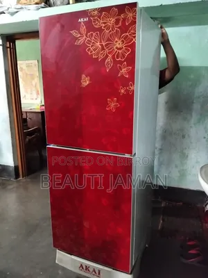 আকাই ফ্রিজ