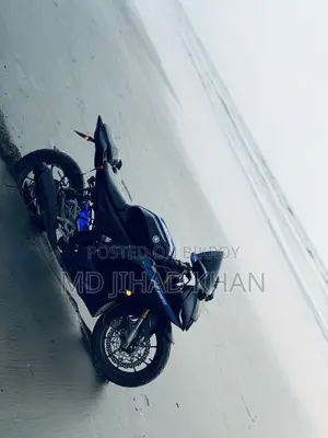 Yamaha R15M 2021 Black