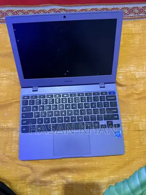 Laptop Samsung 4GB SSD 16 GB