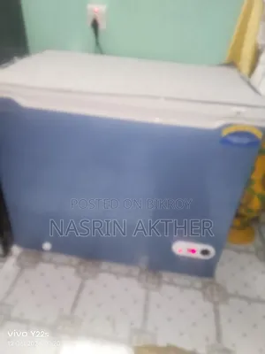 ডিপ ফ্রিজ একদম নতুন 5 মাস হয়েছে নিছি