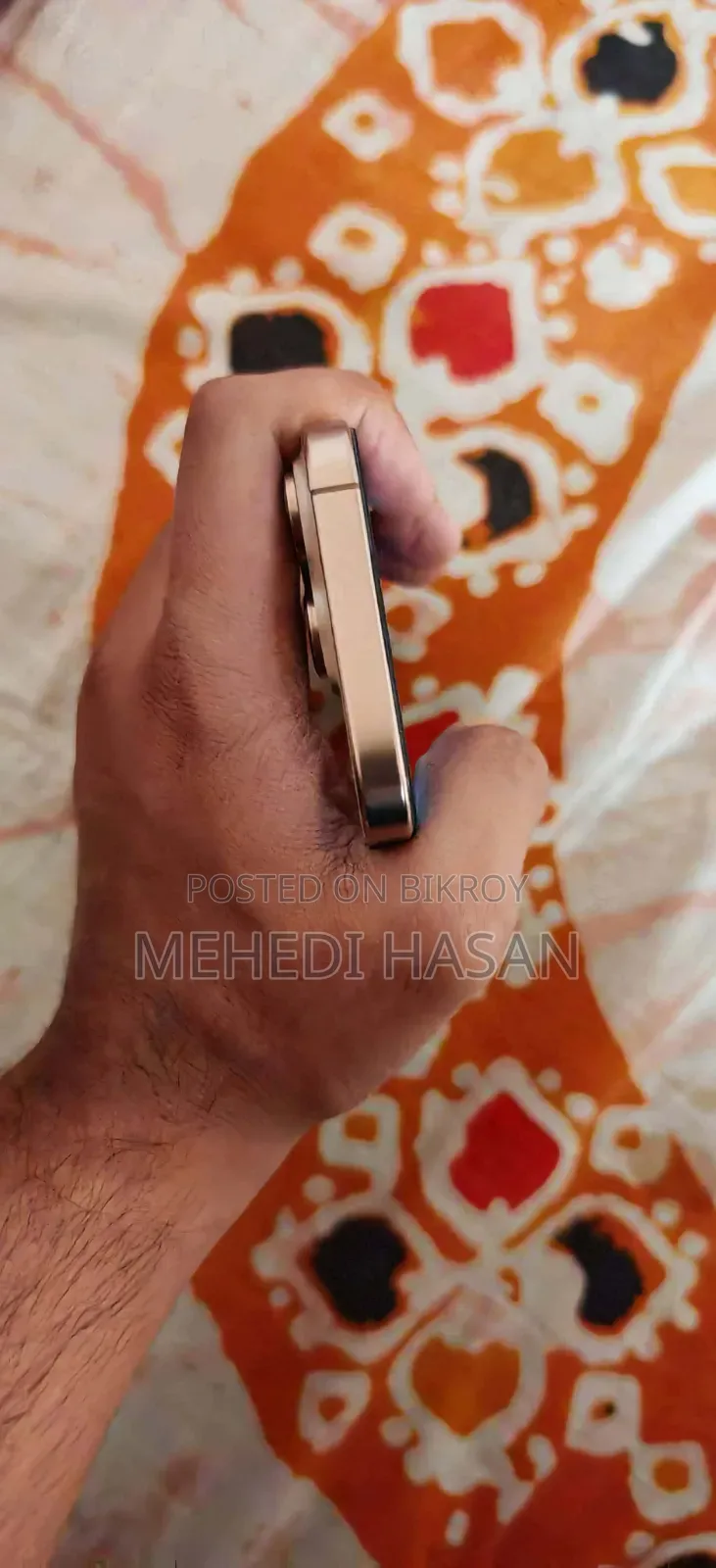 নতুন অ্যাপল আইফোন ১৬ প্রো ১২৮ জিবি গোল্ড