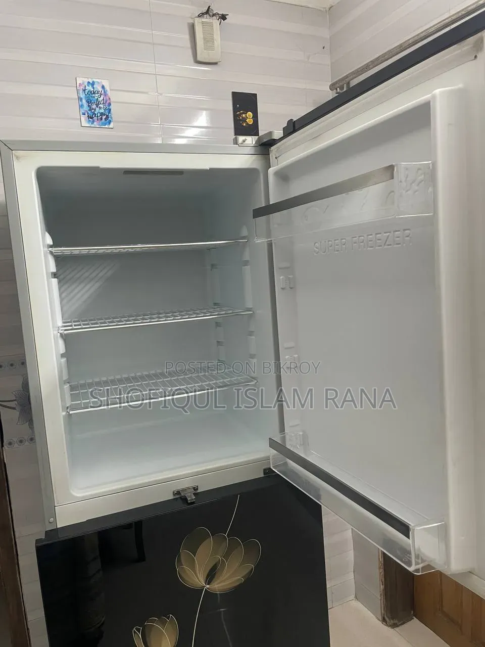 সিঙ্গার ২৯০ লিটার ফ্রিজ বিক্রি হবে। মডেল G-BCD-290। ফ্রিজটি ব্যবহৃত।