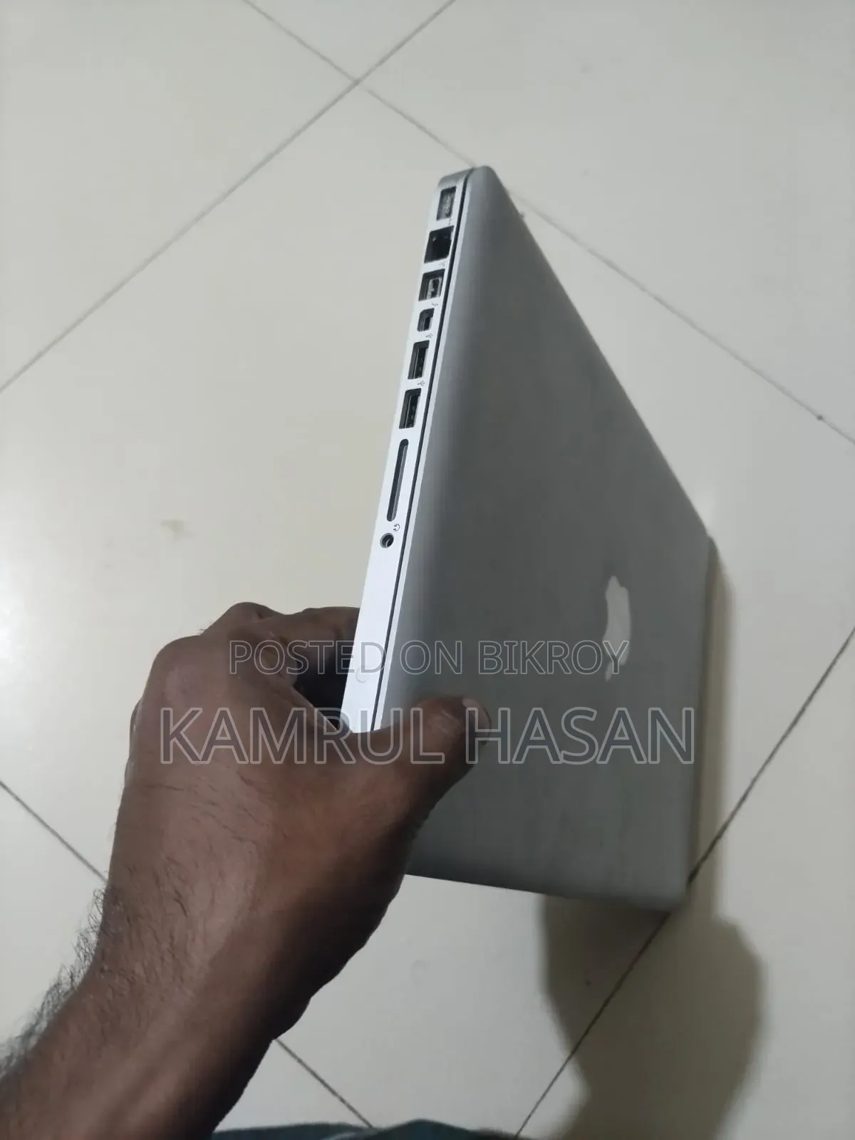 ল্যাপটপ অ্যাপল ম্যাকবুক ২০১২ ৮ জিবি ইন্টেল কোর আই৫ এইচডিডি+এসএসডি ৫১২ জিবি
