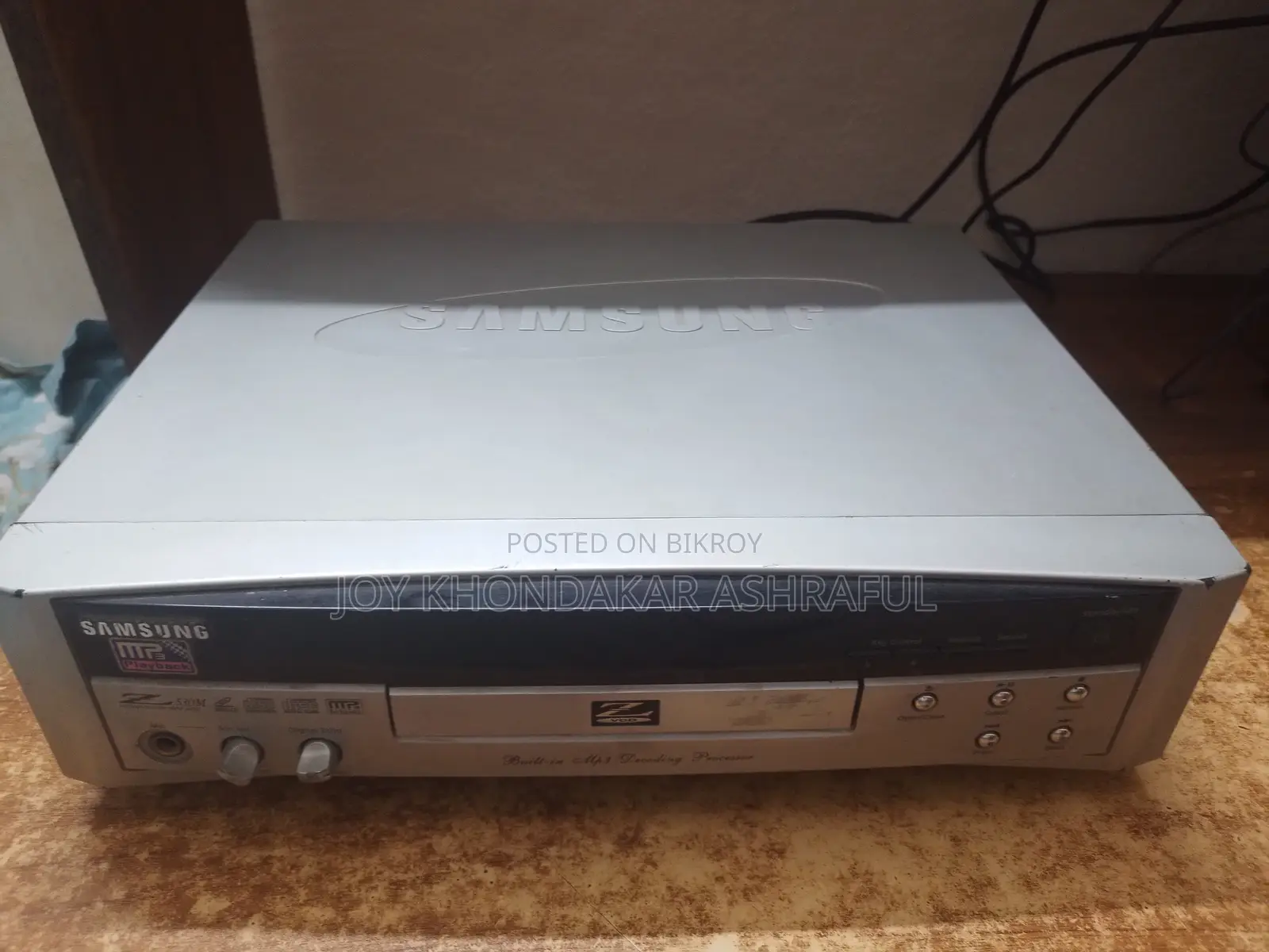 Samsung Z-530m VCD/MP3 Player -
