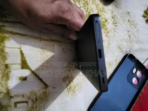 অপ্পো রেনো ১৩ এফ ৪জি ২৫৬ জিবি ব্ল্যাক