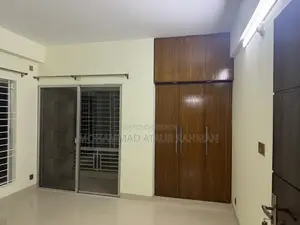 বন্ধন টাওয়ার, আগারগাঁওয়ে ৩ বেডরুমের অ্যাপার্টমেন্ট বিক্রয়