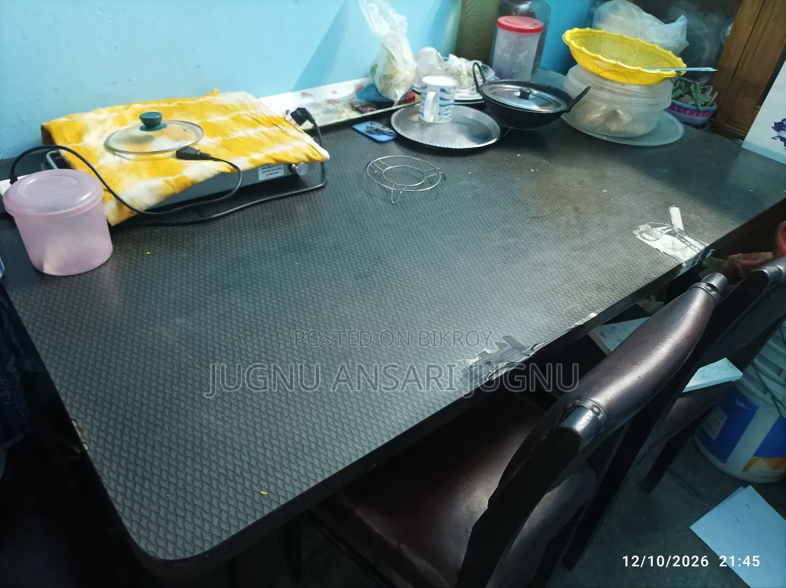৬ চেয়ারে টেবিল বিক্রি হবে। শুধু টেবিল।